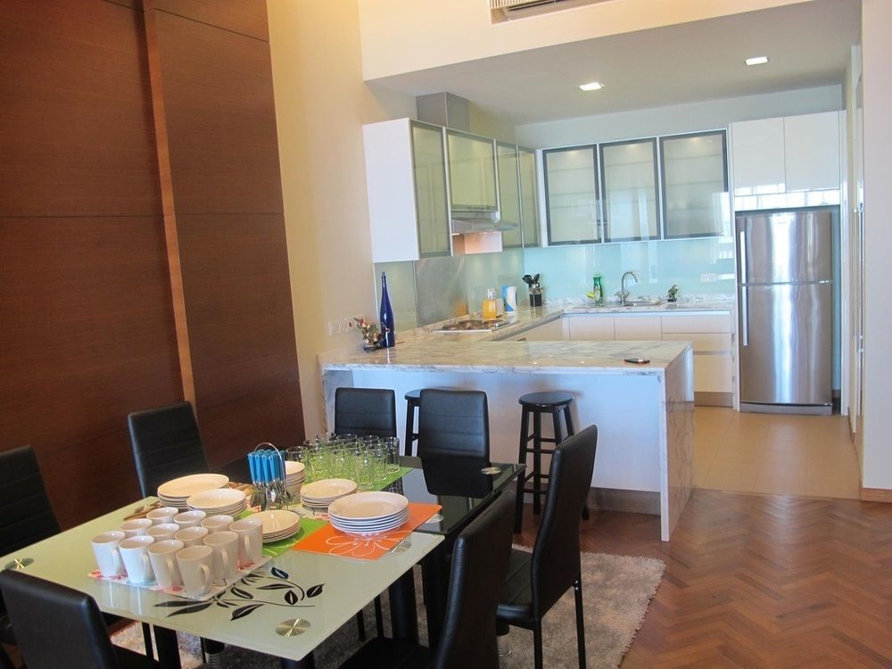 Luxury Suites @ Straits Quay Tanjung Bungah  Εξωτερικό φωτογραφία