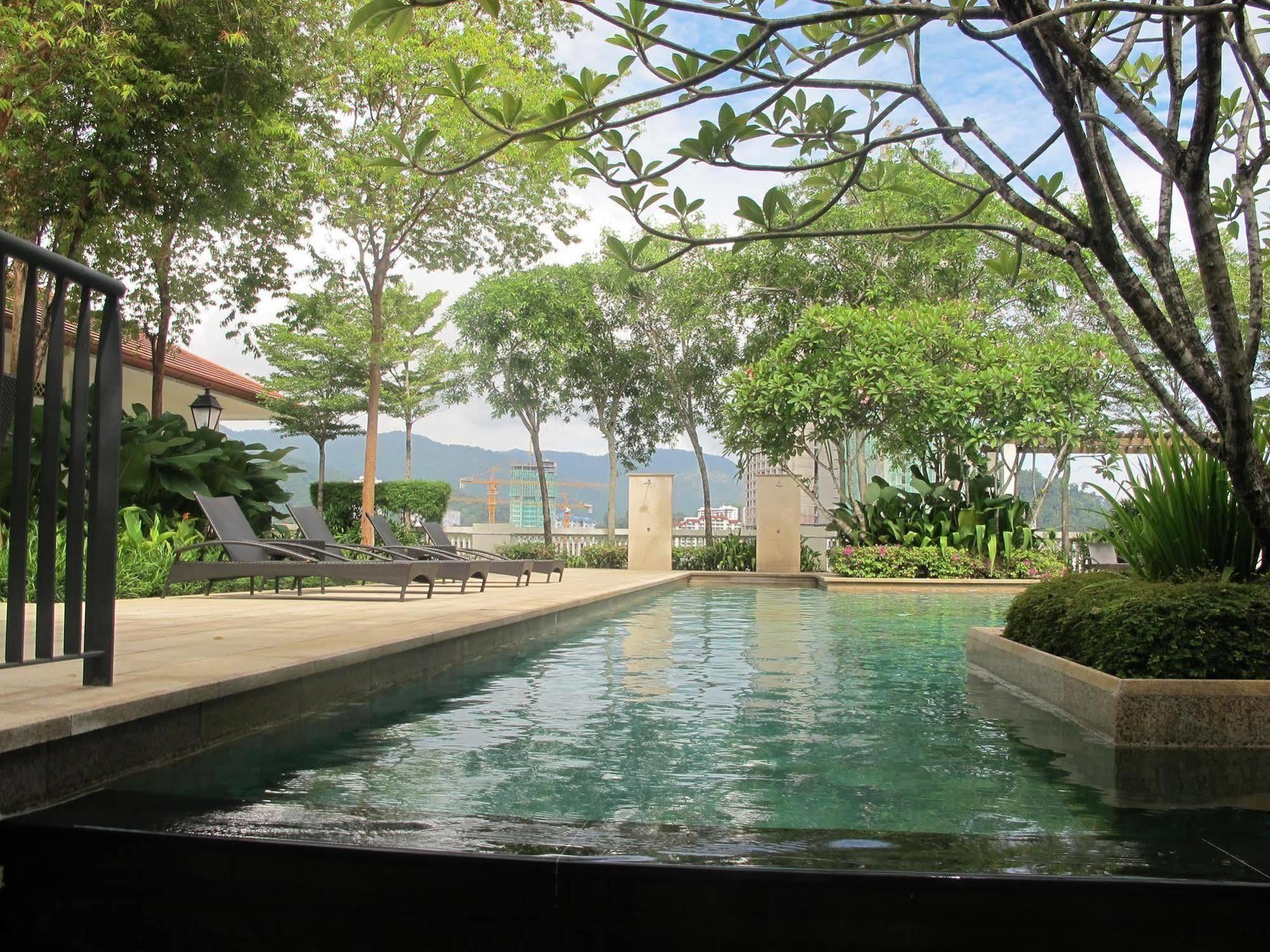 Luxury Suites @ Straits Quay Tanjung Bungah  Εξωτερικό φωτογραφία